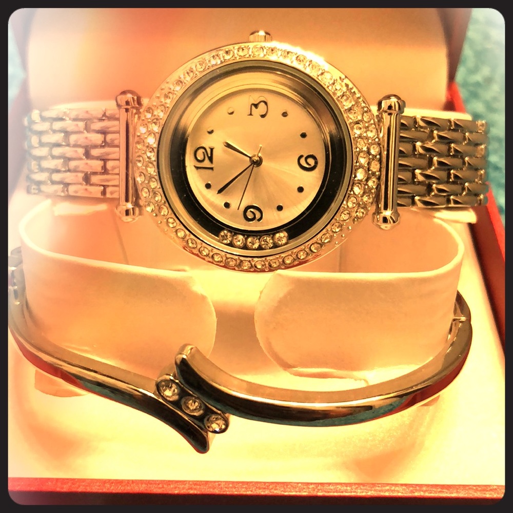 Silver Watch & Bracelet Gift Set